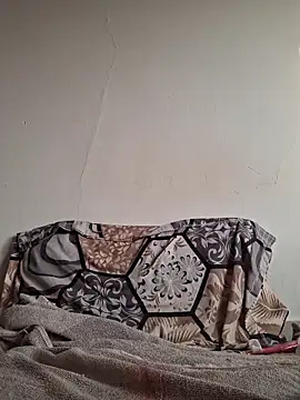 dirtybearr online show from 12-04-25, 11:09