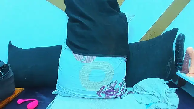 SashaBigSquirt online show from 11-28-25, 03:17