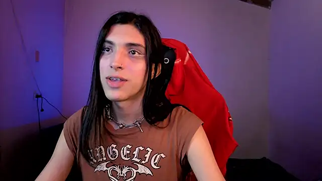 Snapshot of angelitofemboy chatting on 06-18-26, 11:21 angelitofemboy online show from 06-18-26, 11:21