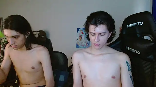 Snapshot of angelitofemboy chatting on 02-01-25, 02:24 angelitofemboy online show from 02-01-25, 02:24