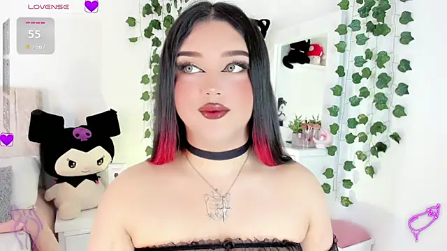 Snapshot of cattriona_muller chatting on 10-31-25, 04:20 cattriona muller online show from 10-31-25, 04:20