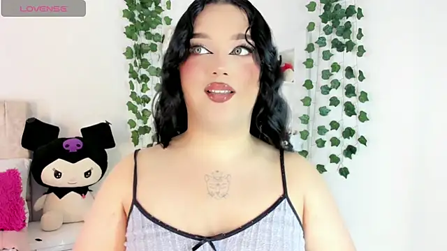 Snapshot of cattriona_muller chatting on 05-14-26, 05:37 cattriona muller online show from 05-14-26, 05:37