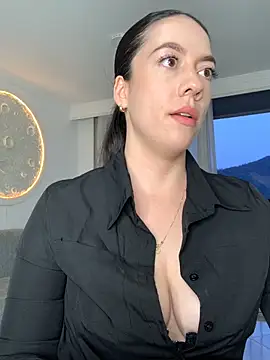 ImAlicee online show from 09-13-25, 11:05