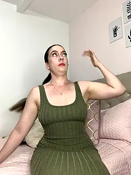 ImAlicee online show from 10-08-25, 09:37