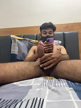 Snapshot of rajapo_1 chatting on 05-01-26, 05:40 rajapo 1 online show from 05-01-26, 05:40