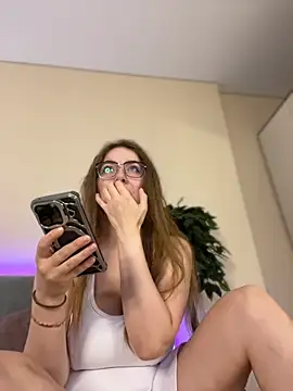 Snapshot of Jane_Meys chatting on 10-04-25, 05:09 Jane Meys online show from 10-04-25, 05:09