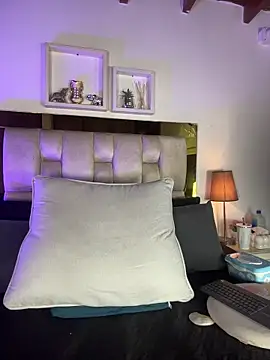 emmy r online show from 03-27-26, 12:39