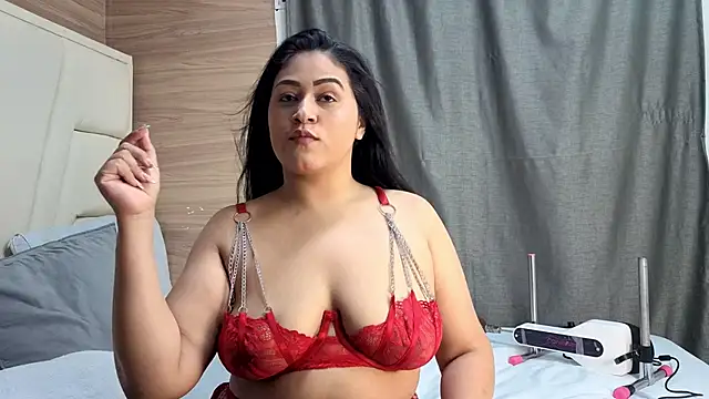 Snapshot of Salome_Adams1 chatting on 04-19-26, 12:50 Salome Adams1 online show from 04-19-26, 12:50