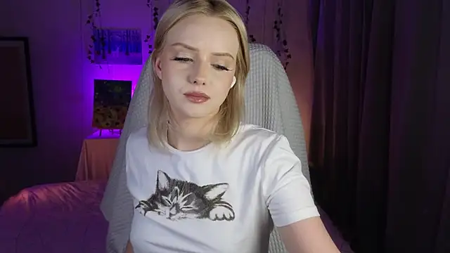 ImBonBon online show from 06-24-26, 11:24