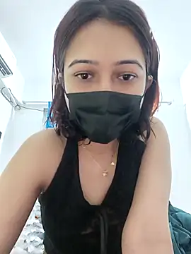 Snapshot of Angel_rani2 chatting on 02-06-26, 03:19 Angel rani2 online show from 02-06-26, 03:19