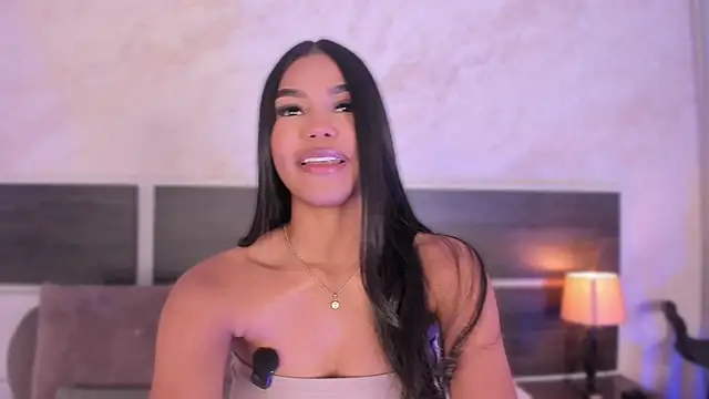 chloe sullivannn online show from 01-12-26, 08:04