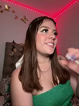 Jullieetta online show from 03-12-25, 11:32