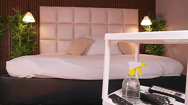 EriKlein online show from 04-20-26, 10:55