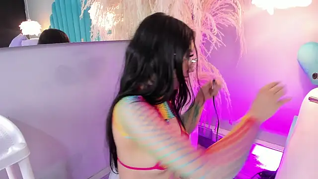 EriKlein online show from 11-08-25, 08:34