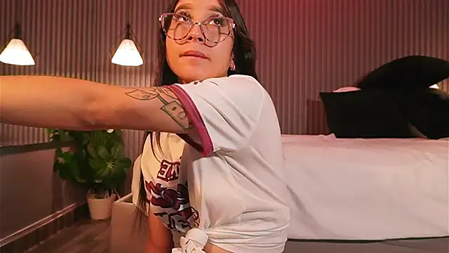 EriKlein online show from 03-04-26, 08:27