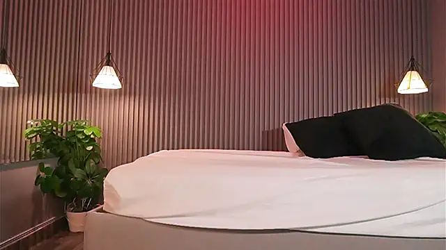 EriKlein online show from 03-12-26, 08:13