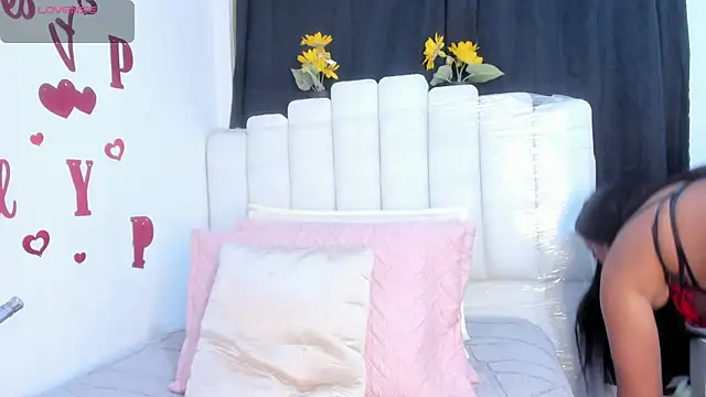 RoxannaBlanche online show from 03-24-26, 01:00