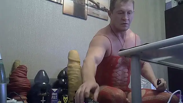 FISTCAMM online show from 01-08-26, 05:57