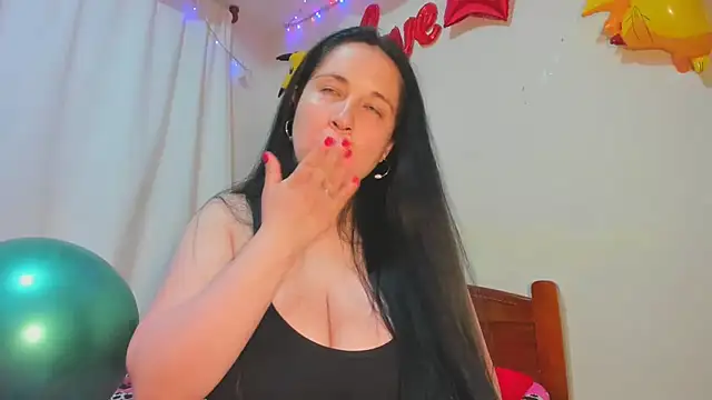 Snapshot of duo_princes chatting on 01-14-25, 01:17 duo princes online show from 01-14-25, 01:17