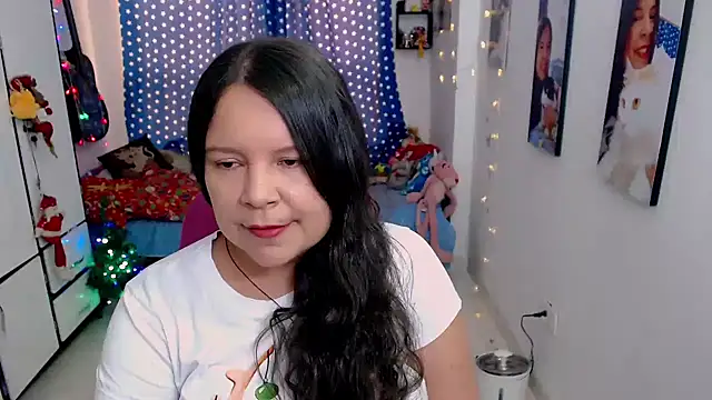 claryssa  online show from 12-16-25, 08:13