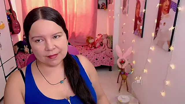 claryssa  online show from 04-13-26, 04:55