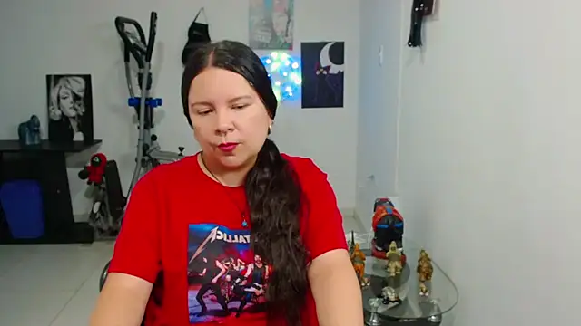 Snapshot of claryssa_ chatting on 05-30-26, 05:47 claryssa online show from 05-30-26, 05:47