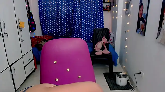 claryssa  online show from 11-08-25, 09:40