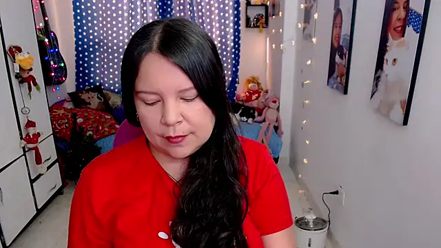 claryssa  online show from 12-20-25, 09:06