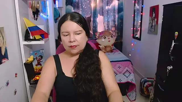 claryssa  online show from 07-28-26, 08:52