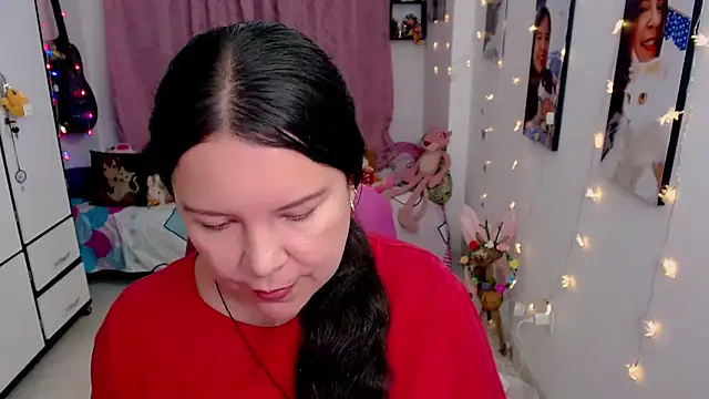 Snapshot of claryssa_ chatting on 05-09-26, 06:28 claryssa online show from 05-09-26, 06:28