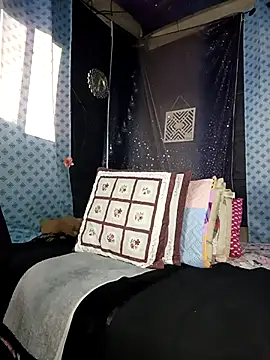 Horny kaylee online show from 04-09-26, 09:32