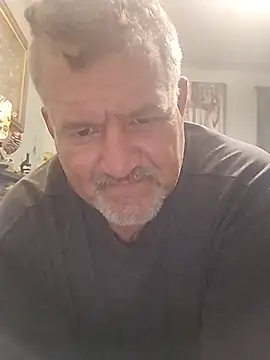 Snapshot of bigdoog8 chatting on 06-19-26, 07:30 bigdoog8 online show from 06-19-26, 07:30