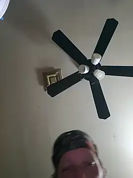 Hugebwc102 online show from 11-23-25, 08:02