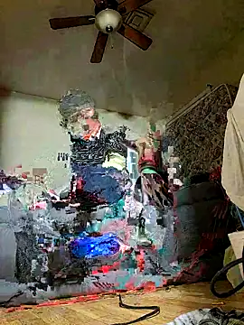 Hugebwc102 online show from 09-30-25, 07:47