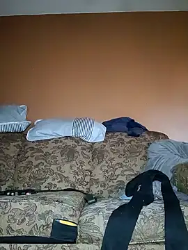 Hugebwc102 online show from 01-12-26, 04:25