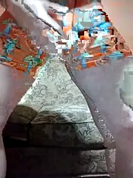 Hugebwc102 online show from 12-15-25, 05:02