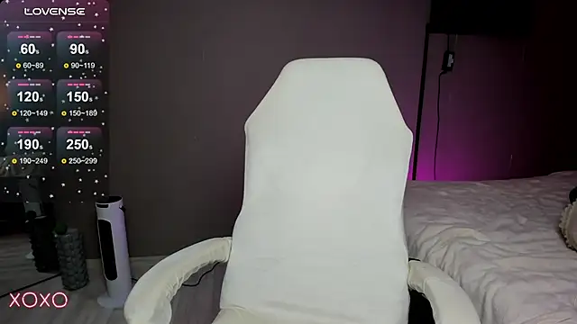 Snapshot of Mariella_Adamss chatting on 10-09-25, 01:33 Mariella Adamss online show from 10-09-25, 01:33