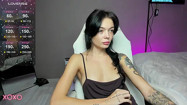 Snapshot of Mariella_Adamss chatting on 09-21-25, 12:54 Mariella Adamss online show from 09-21-25, 12:54