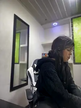 emily rosse04 online show from 10-10-25, 12:39