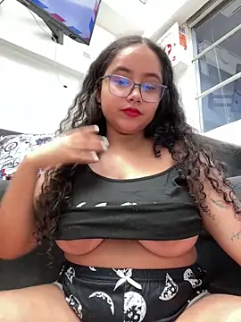 CurlyGirl 1 online show from 03-14-25, 08:06