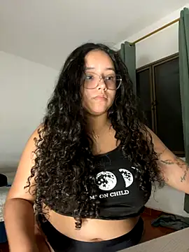 CurlyGirl 1 online show from 10-14-25, 11:14