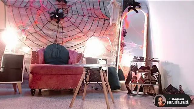 samara smithh online show from 10-29-25, 11:42