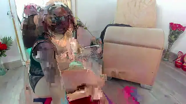 Snapshot of SheraHadee chatting on 10-08-25, 05:57 SheraHadee online show from 10-08-25, 05:57