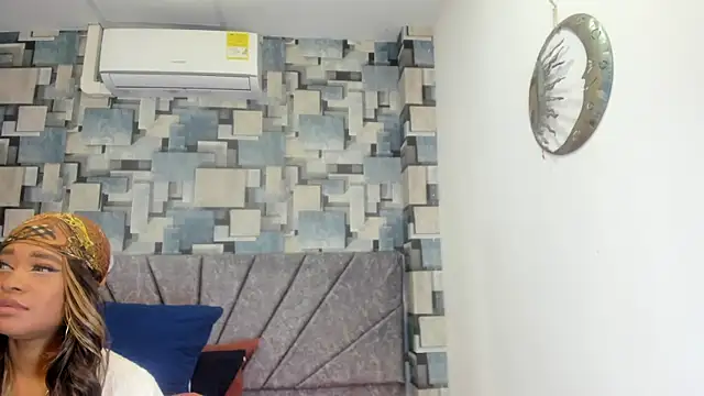 angel dthroatt online show from 07-19-26, 12:35