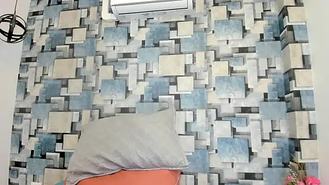 angel dthroatt online show from 05-15-26, 12:03
