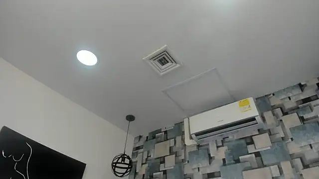 angel dthroatt online show from 07-17-26, 12:02