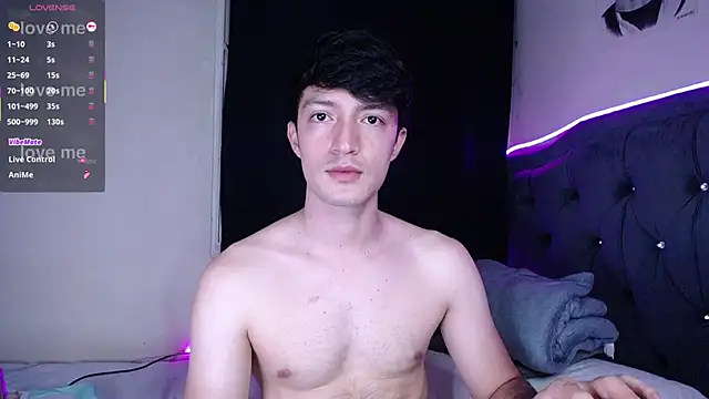 Snapshot of henry_diiaz chatting on 10-09-25, 08:15 henry diiaz online show from 10-09-25, 08:15