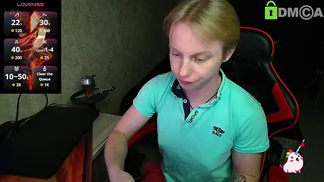 Alexis Gordon online show from 10-11-25, 04:19