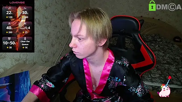 Alexis Gordon online show from 11-28-25, 01:44