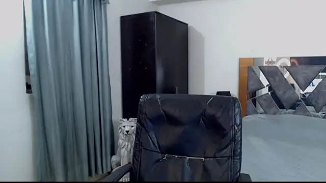 Frank heaven01 online show from 03-23-26, 05:46